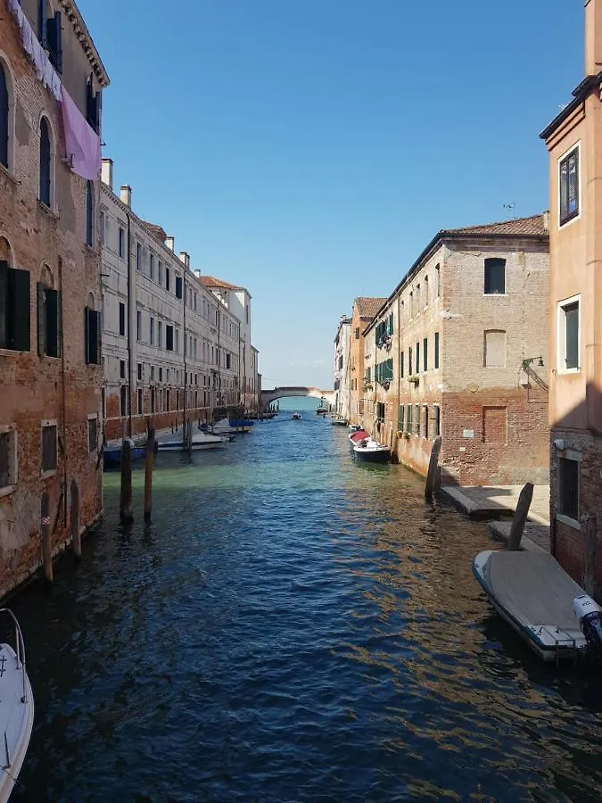 The Secret Garden In The Very Heart Of Venice